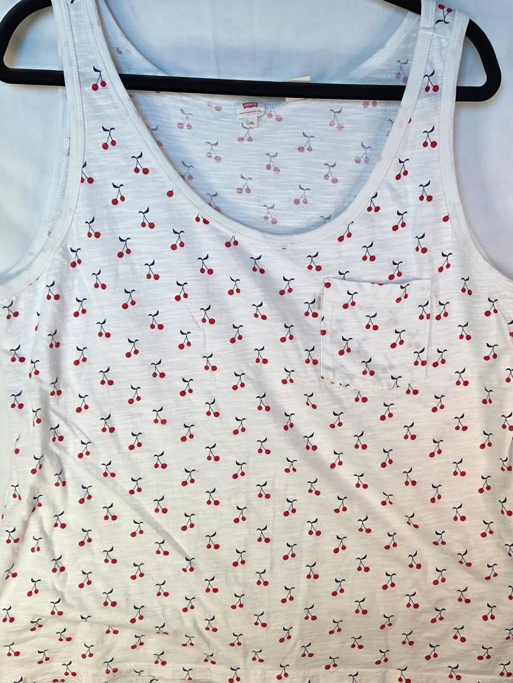 Women's Levi's White Tank With Cherries 100% Cotton Y2K Style Cottage Core Sz XL